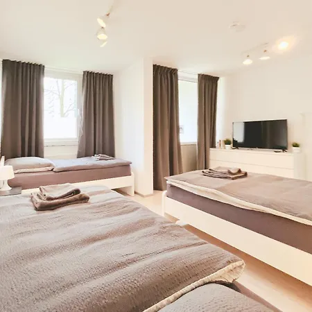 Home4now Dor01 Monteursunterkunft In I 3 Schlafzimmer Fuer 6 Personen I Kueche I Smarttv I Wifi Dormagen